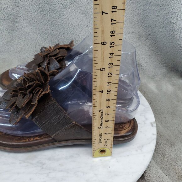 Born Shoes Womens Size 6 M/W Astrid Flower Brown Leather Thong Sandals - Picture 5 of 10